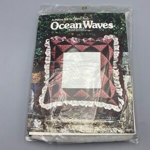 Vintage 1979 Yours Truly Pillow Kit Ocean Waves Shell Nautical‎ Quilted 20x20